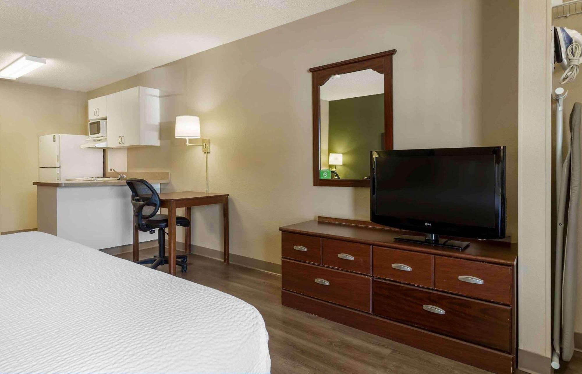 Extended Stay America Select Suites - Houston - Willowbrook - Hwy 249 Екстер'єр фото
